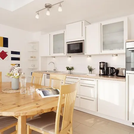 Kapitaenshaus Nr 14 Laboe