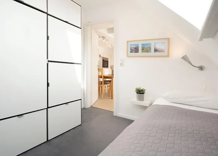 Kapitaenshaus Nr 14 * Laboe